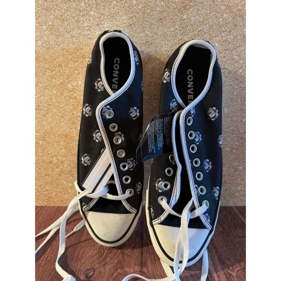 Converse Shoes - NWT‎ Converse All-Star Roses Size Men's 9 Women's 11